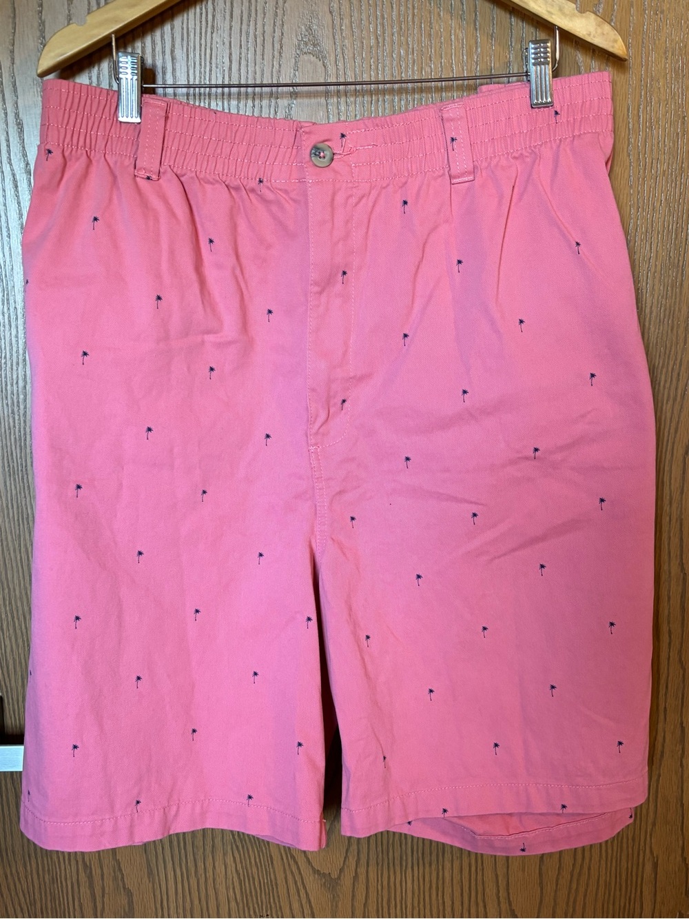 Men's Big & Tall Pink Palm Tree Casual Flat Front Shorts